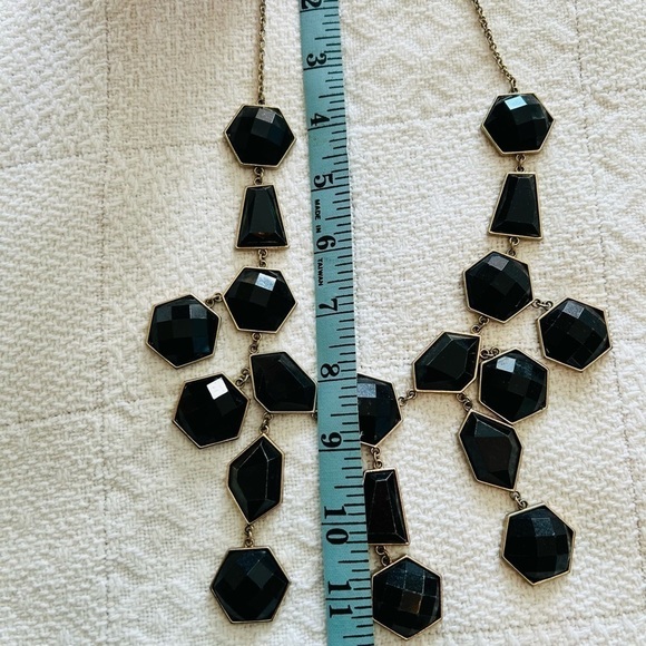 Statement Bib Necklace Black Faceted Acrylic Disks Silvertone Chain - Picture 11 of 11